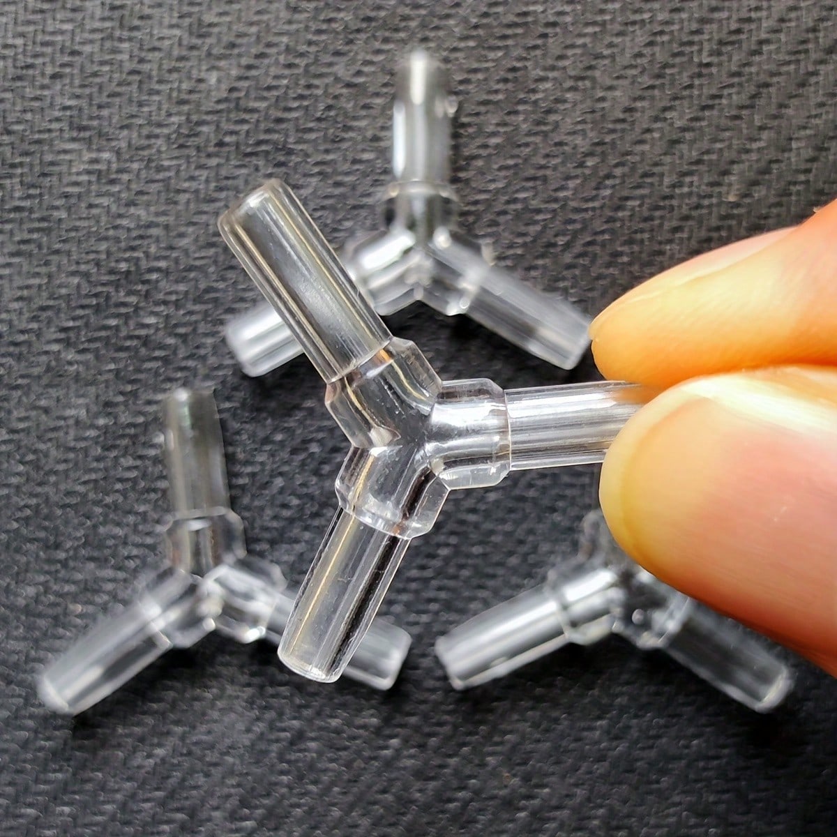Fish Toy In Aquarium - Connecteurs de tubes d'aération en plastique