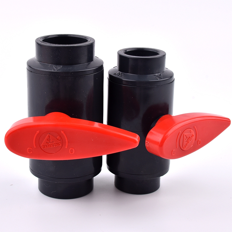 Aquarium Fish Big Size - Prise de tuyau en PVC de